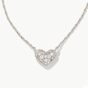 Kendra Scott necklace